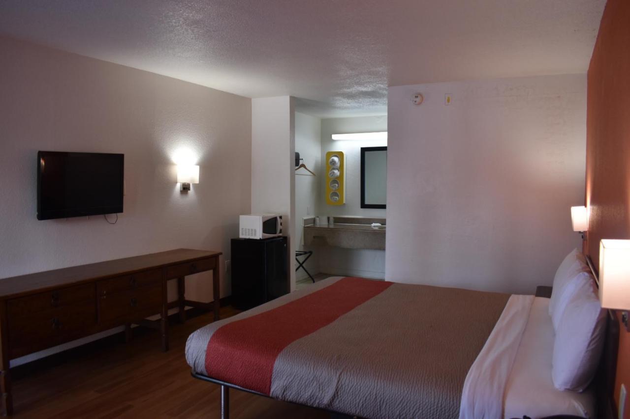 Motel 6 Lake Charles, La Екстер'єр фото