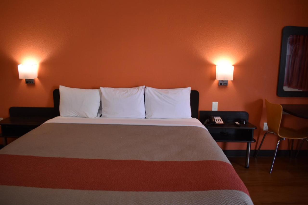 Motel 6 Lake Charles, La Екстер'єр фото